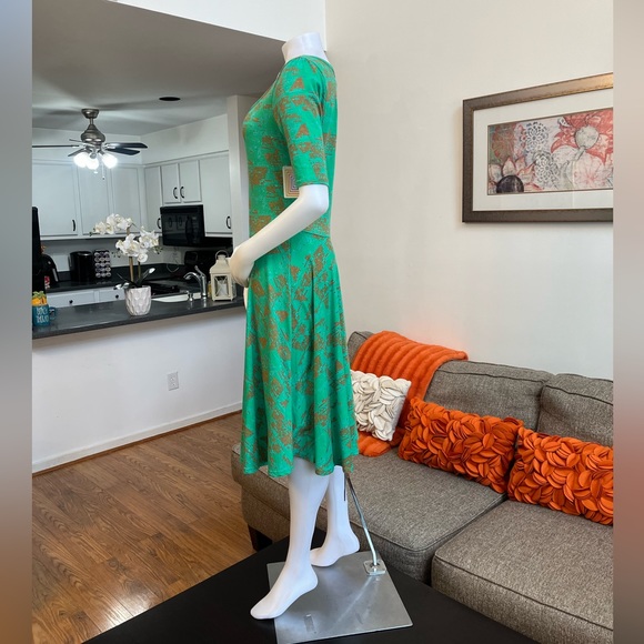 ❣️🆕LuLaroe Green&Orange Printed Nicole Dress❣️ - Picture 5 of 7